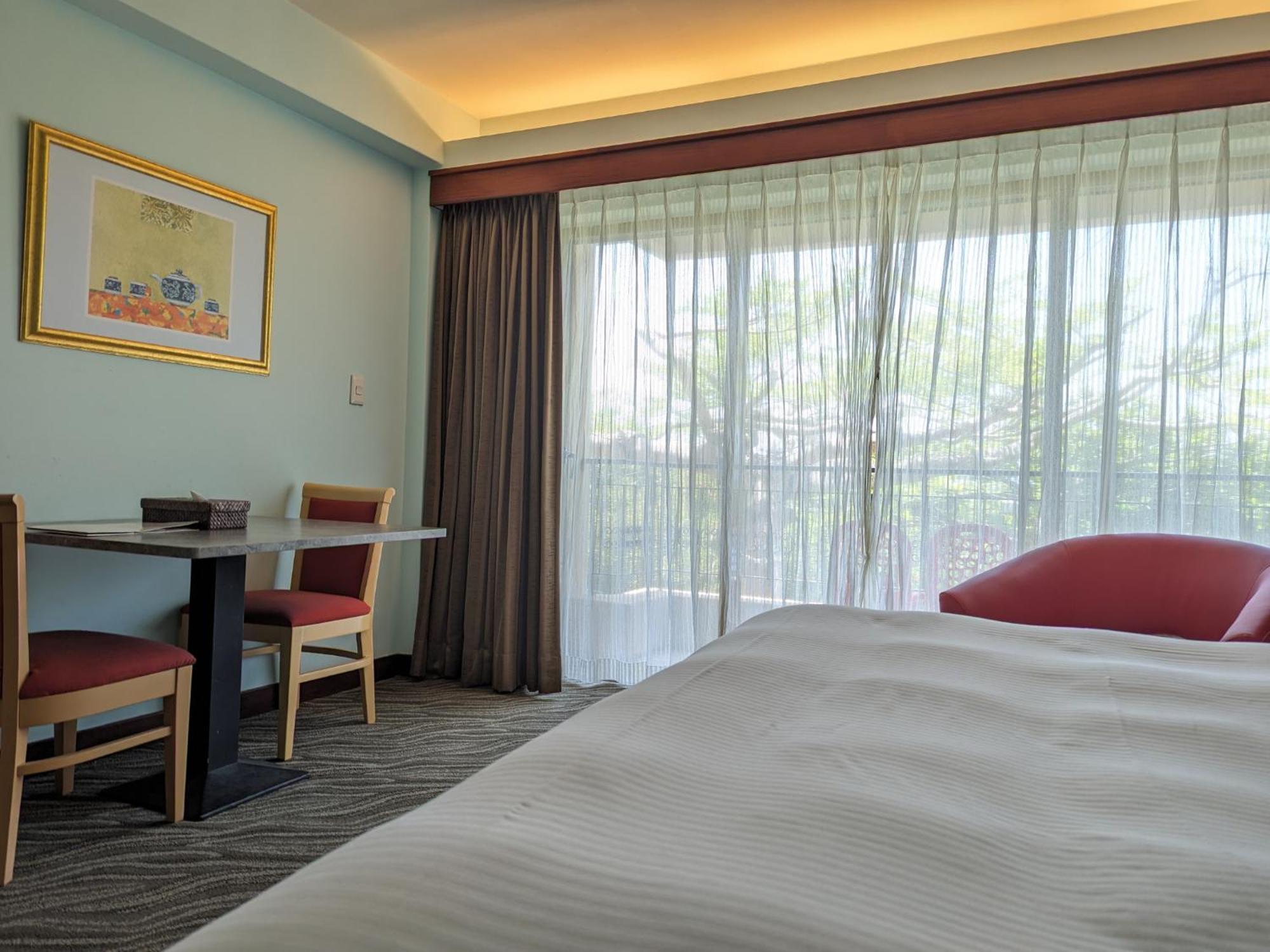 Howard Beach Resort Кэньдин Экстерьер фото A room at the hotel