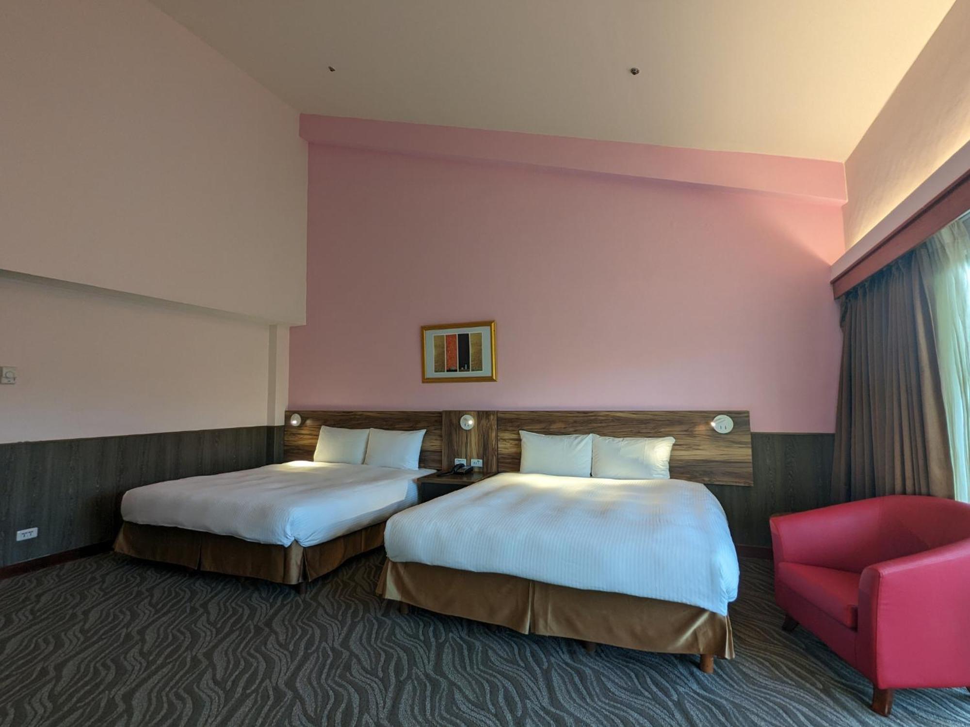 Howard Beach Resort Кэньдин Экстерьер фото Deluxe room
